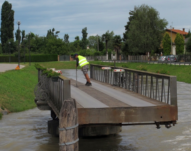 Venice river cruise Brenta canal manual bridge