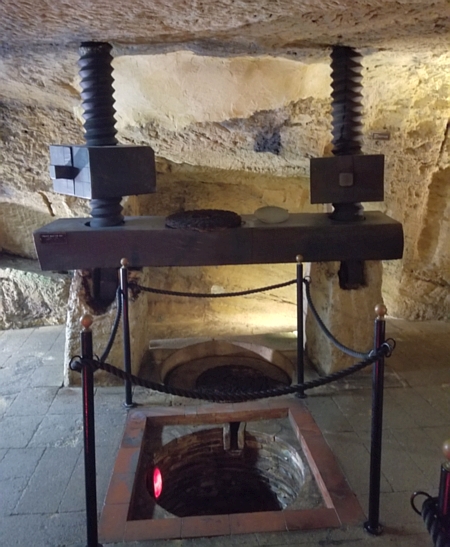 Puglia's underground oil mills
