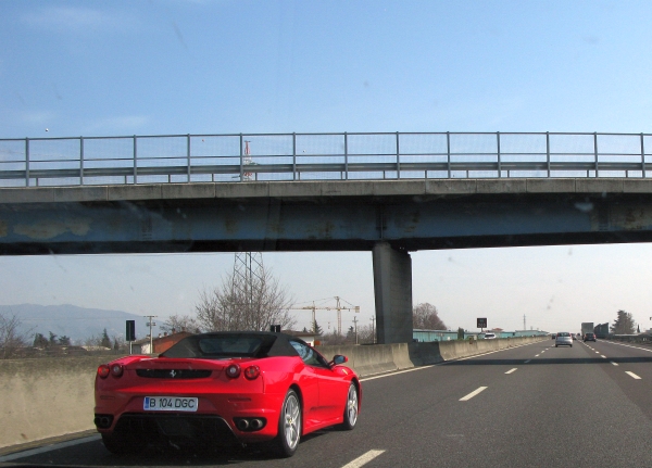 Vairavimas italų autostrada „Ferrari“